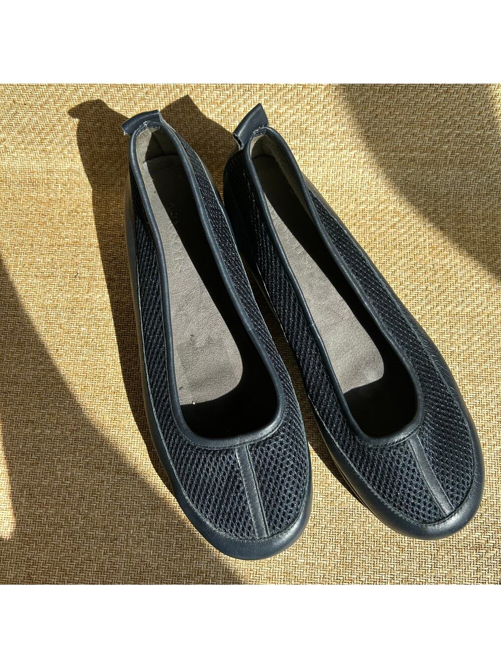 Women’s Navy Aerosoles Mesh Slip-On Flats Comfort Cushioned Shoes Size 11